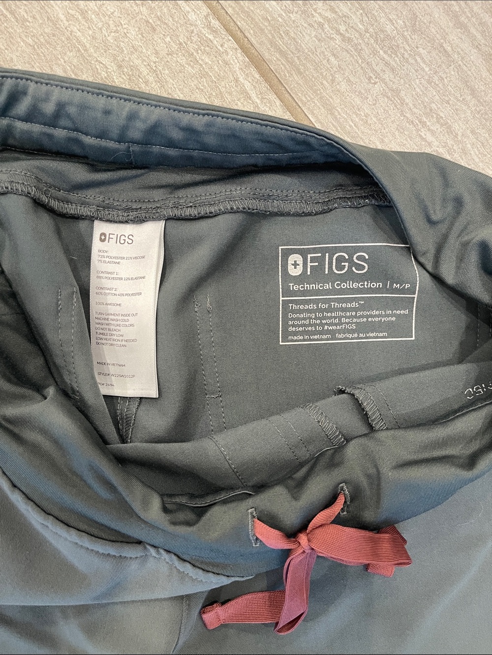 Figs High Waisted Zamora Jogger Scrub Pants - Picture 2 of 3